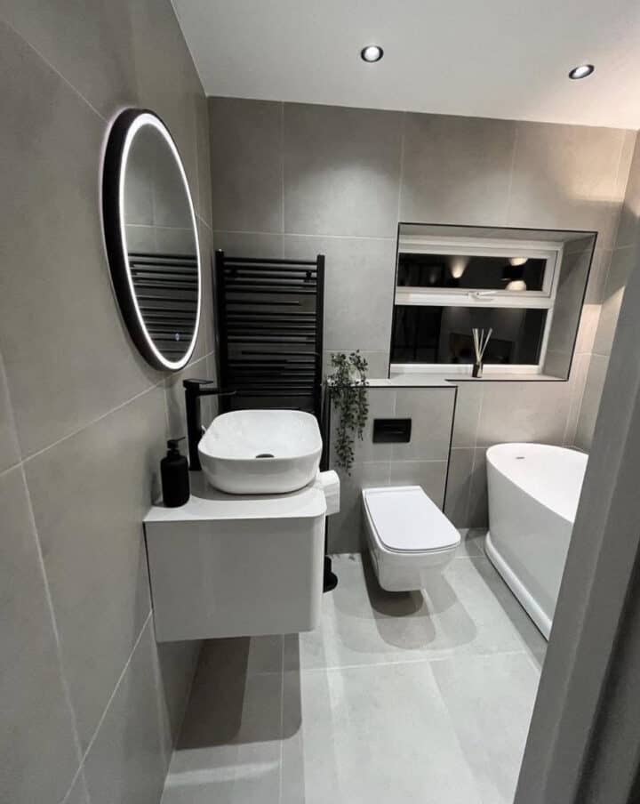 Luxury Hotel Chic Bathroom Refurb 01
