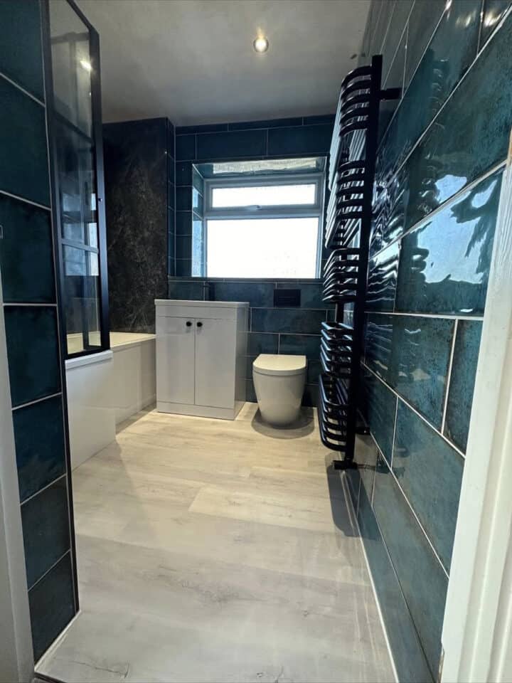 Teal Jewel Bathroom Refurb 01