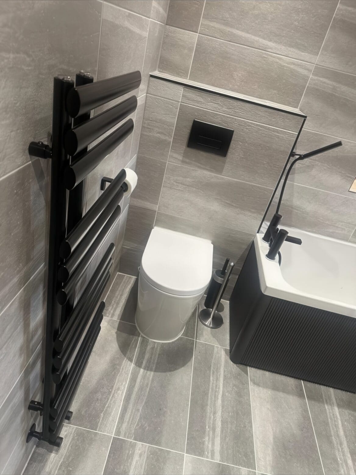 Textured Sophistication Bathroom Refurb 05xl